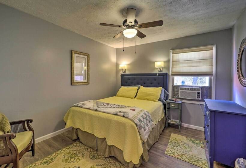 Nature Escape In Wytheville W/ Covered Porch!