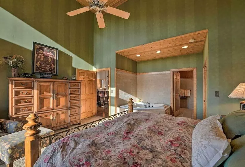 North Shore Luxury Cabin By Gooseberry Falls!