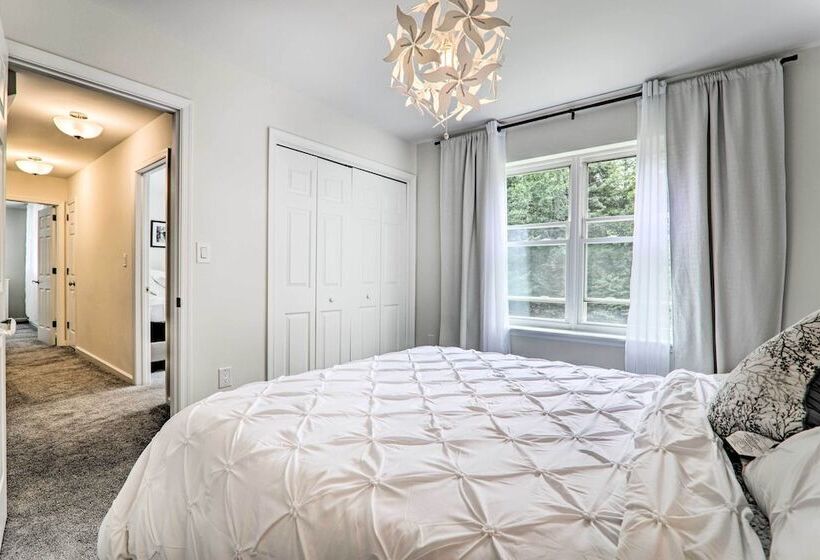 Fire Pit + Hot Tub: Peaceful Poconos Farms Getaway