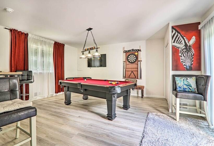 Fire Pit + Hot Tub: Peaceful Poconos Farms Getaway