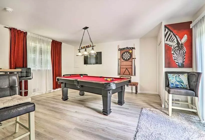 Fire Pit + Hot Tub: Peaceful Poconos Farms Getaway