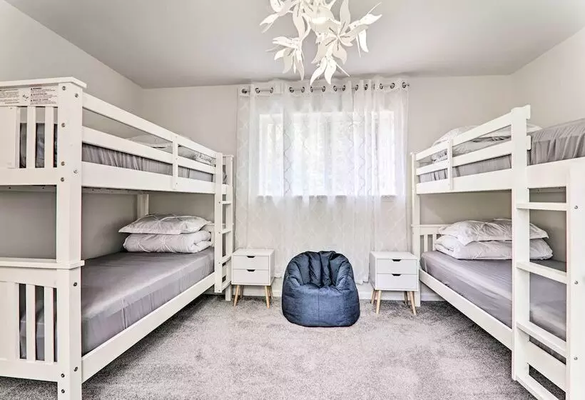 Fire Pit + Hot Tub: Peaceful Poconos Farms Getaway