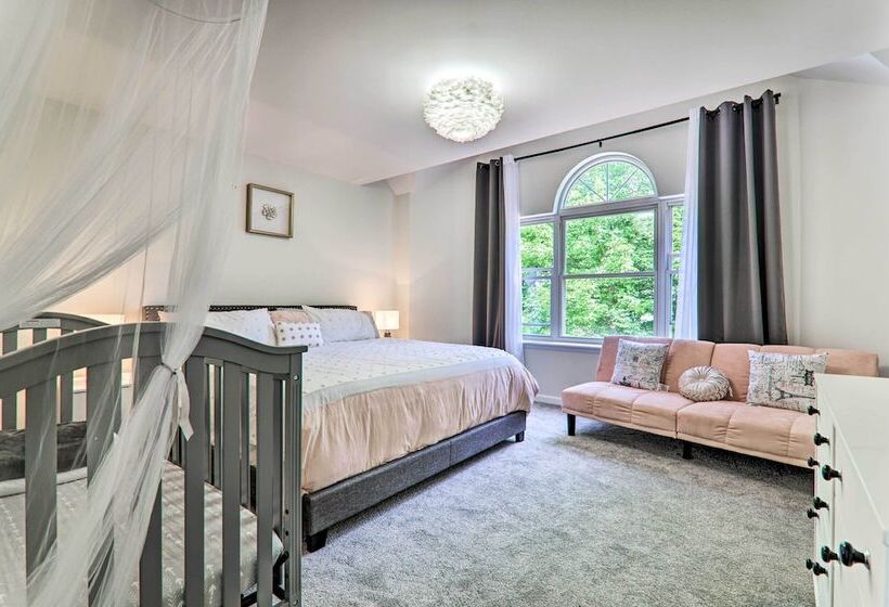 Fire Pit + Hot Tub: Peaceful Poconos Farms Getaway