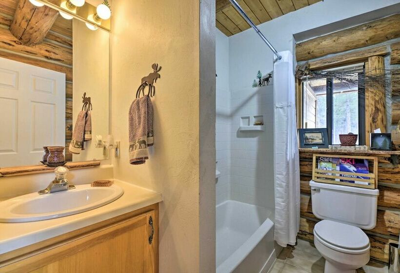 Private Nature Escape   Drive To Fishing & Hiking!