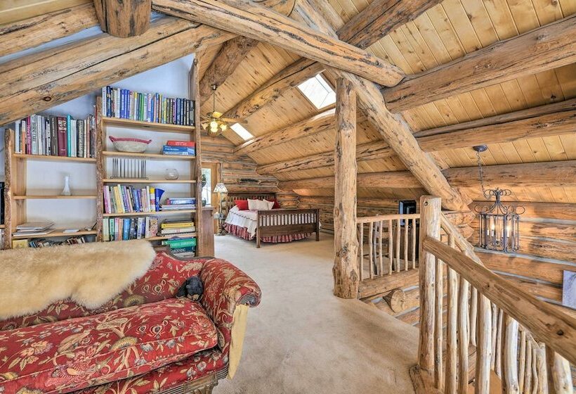 Private Nature Escape   Drive To Fishing & Hiking!