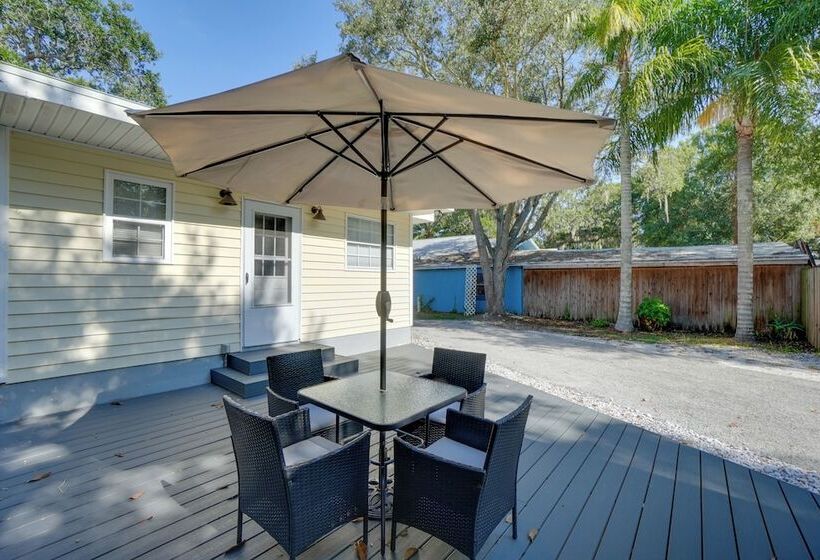 Renovated Ozona Home W/ Views Steps To Gulf