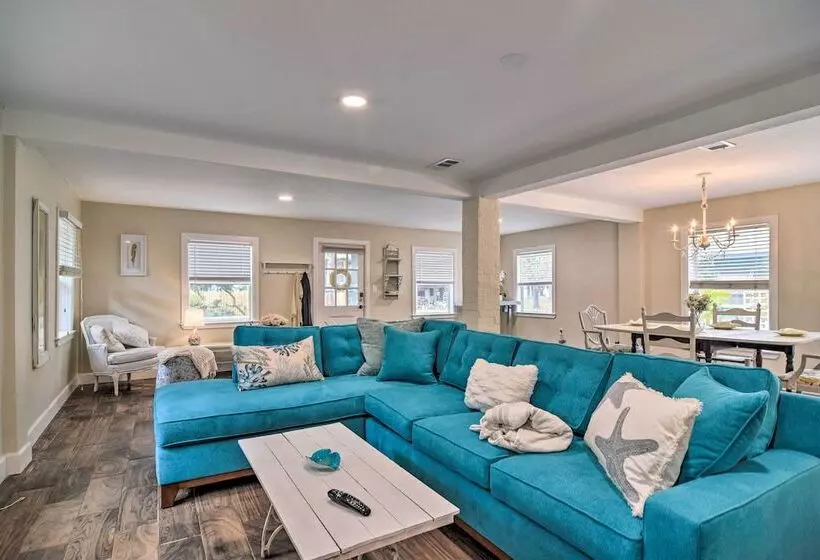 Renovated Ozona Home W/ Views   Steps To Gulf