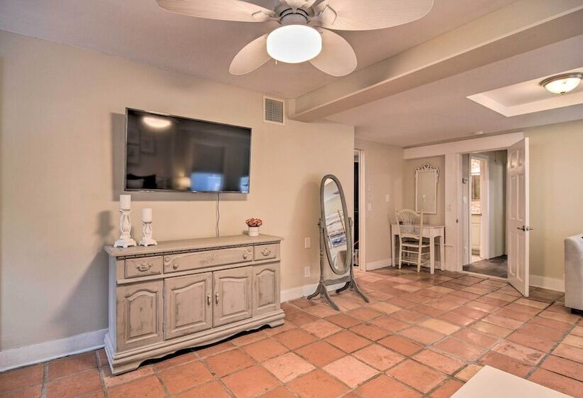 Renovated Ozona Home W/ Views Steps To Gulf