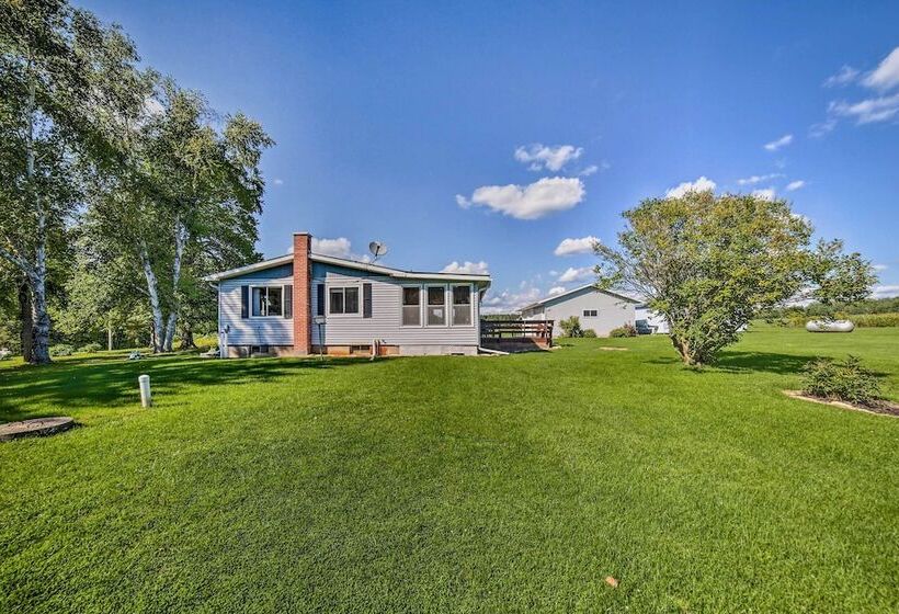 Riverfront Suring Home: Atv Trails, Sunroom!