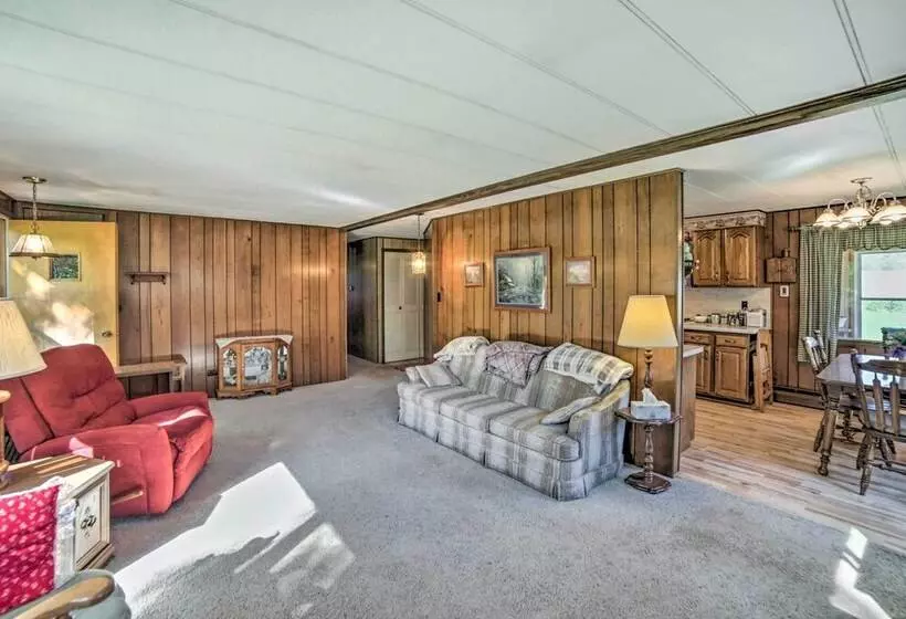 Riverfront Suring Home: Atv Trails, Sunroom!