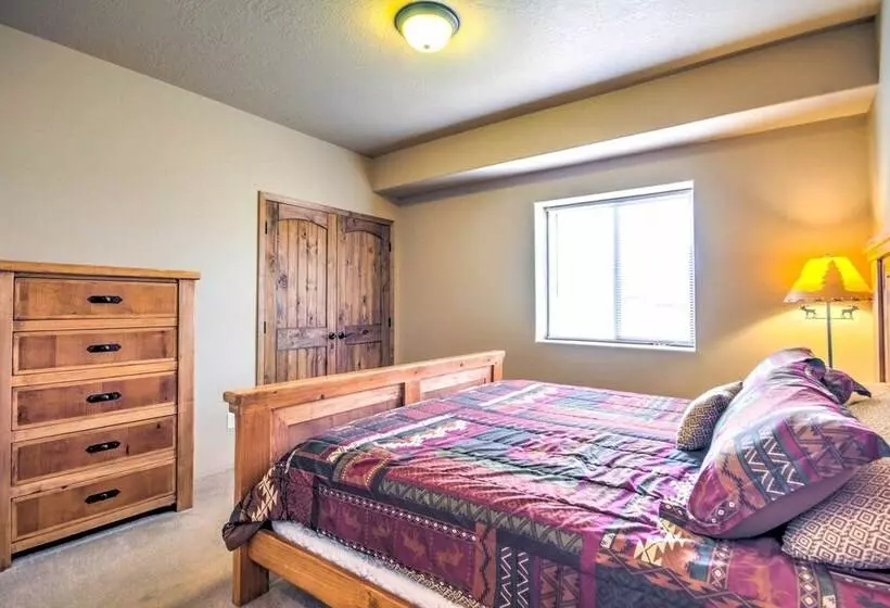 Rustic Bryce Canyon Home W/ Deck On Sevier River!