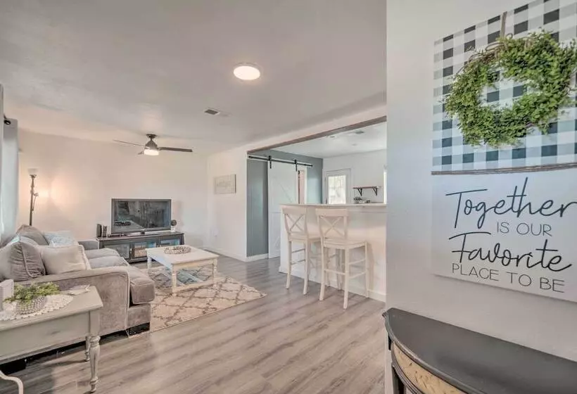 San Marcos Cottage W/ Large Private Backyard!