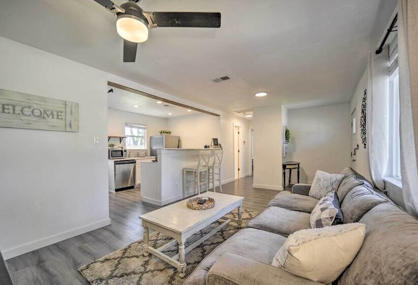 San Marcos Cottage W/ Large Private Backyard!