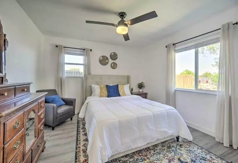 San Marcos Cottage W/ Large Private Backyard!