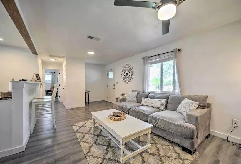 San Marcos Cottage W/ Large Private Backyard!