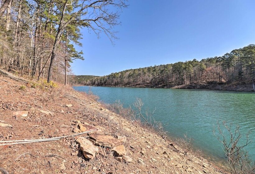 Scenic Greers Ferry Cabin W/ Deck + Fire Pit!