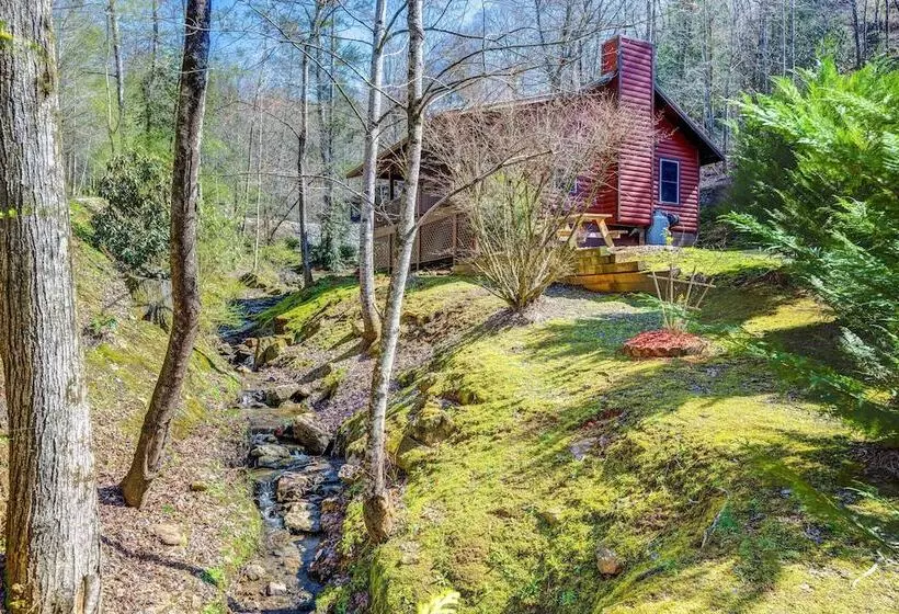 Scenic Marble Cabin W/ Fire Pit!