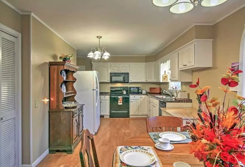 Serene Retreat   7 Mi To All Star Village