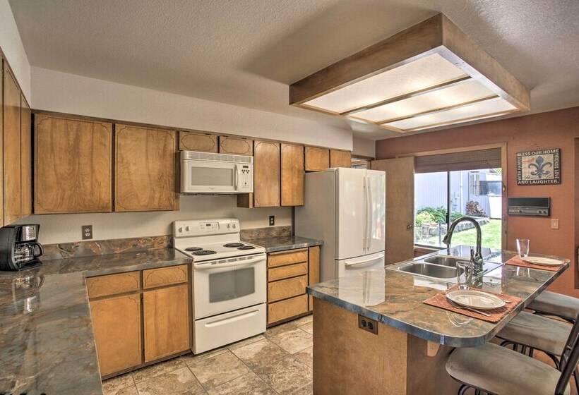 Sunny Home W/ Patio < 10 Mi To Lake Coeur D Alene