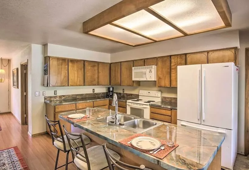 Sunny Home W/ Patio < 10 Mi To Lake Coeur D Alene