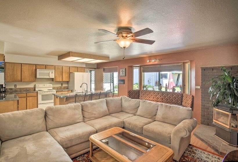 Sunny Home W/ Patio < 10 Mi To Lake Coeur D Alene