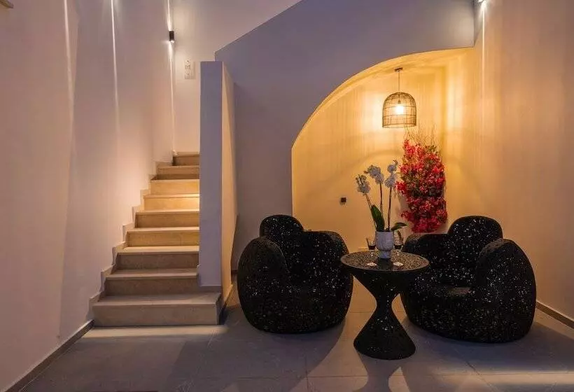 تختخواب و صبحانه La Madeleine