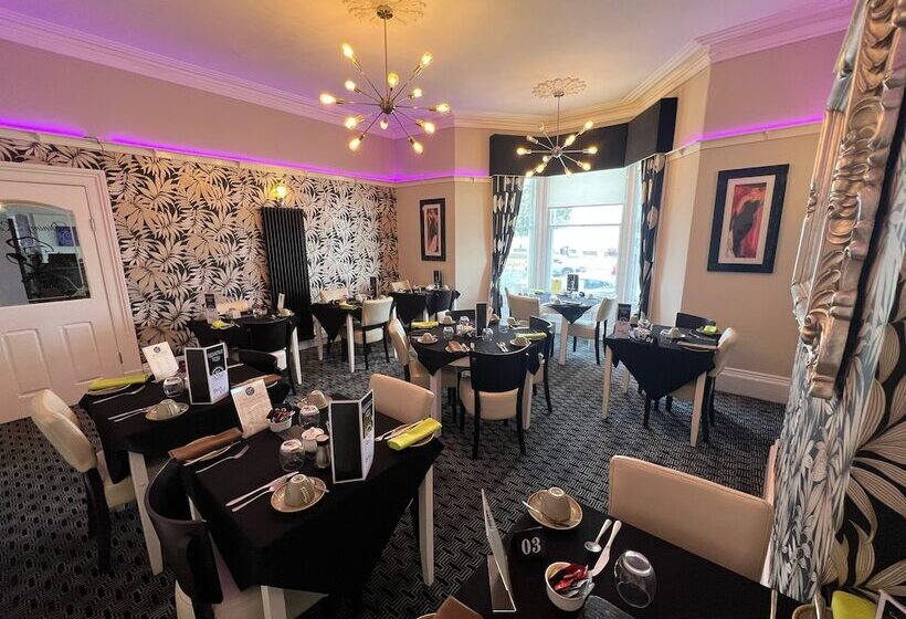 مبيت وإفطار Lawton & Lauriston Court