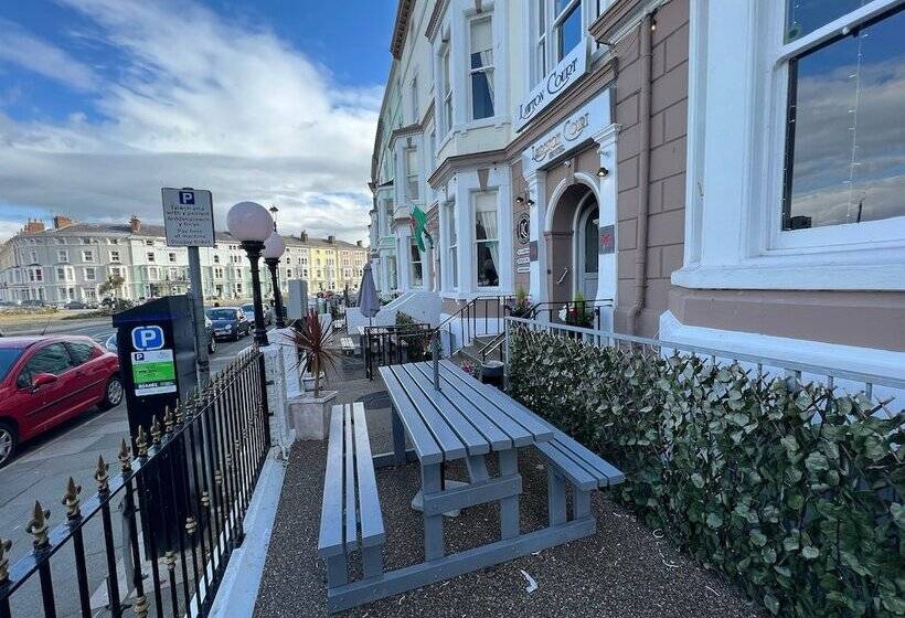 مبيت وإفطار Lawton & Lauriston Court