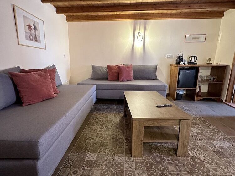 住宿加早餐  Midgard Suites   Medieval Town