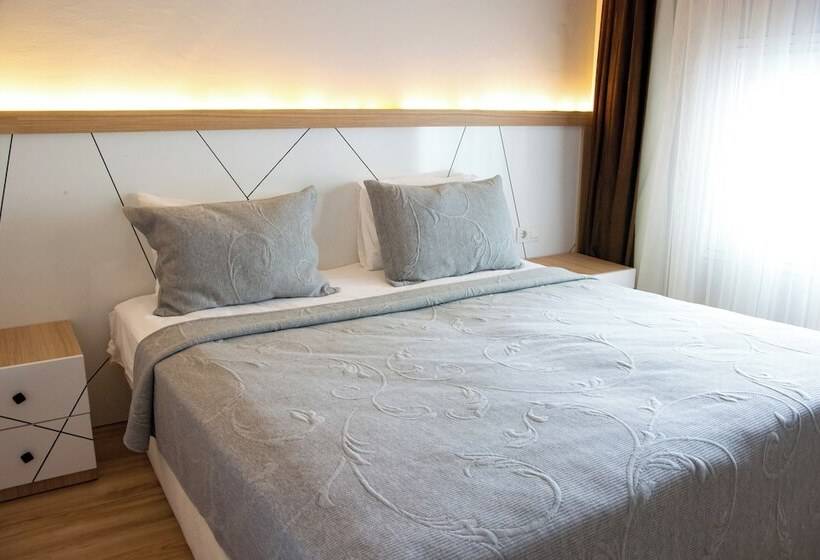 Cesme Flowers Butik Otel