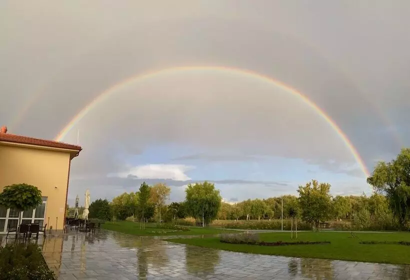 Hotelli Gyirmót Sport&wellness