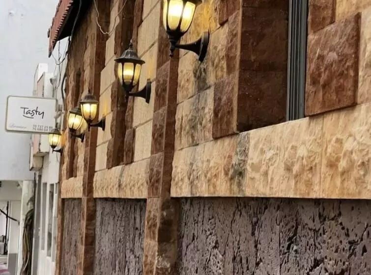 هتل Hôtel Provençal