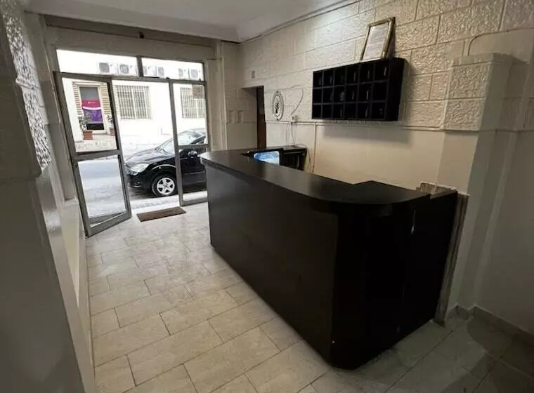 هتل Hôtel Provençal