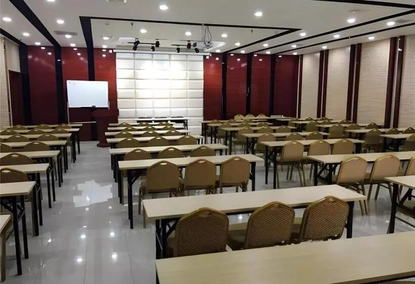 Hotelli Jinjiang Inn Ulanqab Jining 1st Middle School