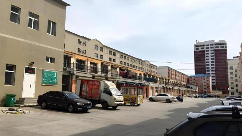 Szálloda Jinjiang Inn Ulanqab Jining 1st Middle School