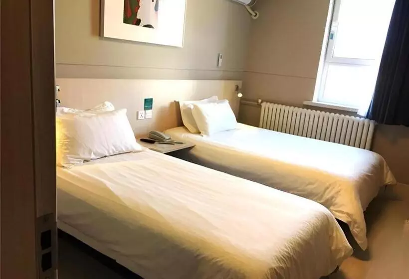 Hotelli Jinjiang Inn Ulanqab Jining 1st Middle School