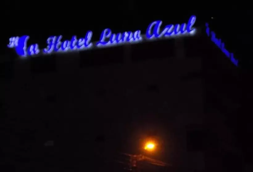 ホテル Luna Azul