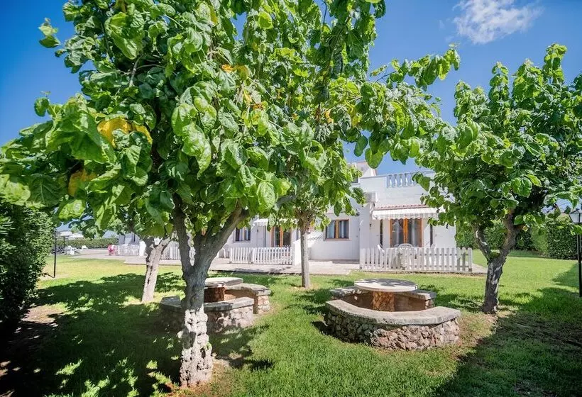 Hotelli Nuvolet Apartments