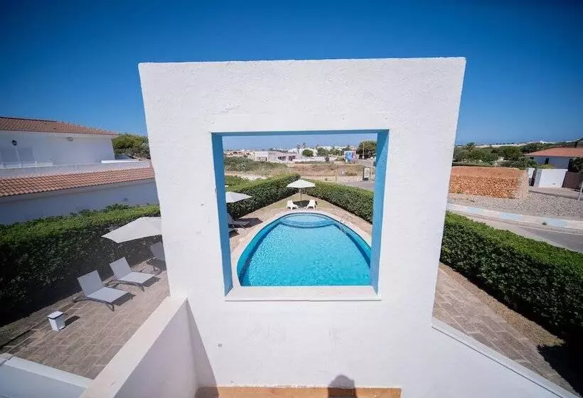 Hotelli Nuvolet Apartments