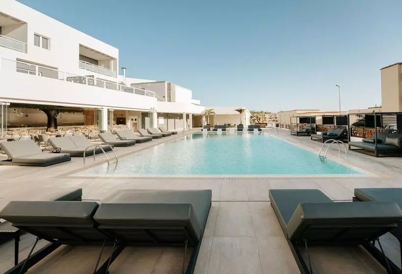 Hotelli R2 Higos Beach