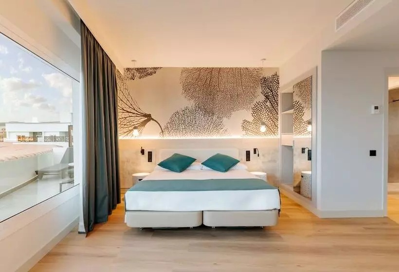 Hotelli R2 Higos Beach