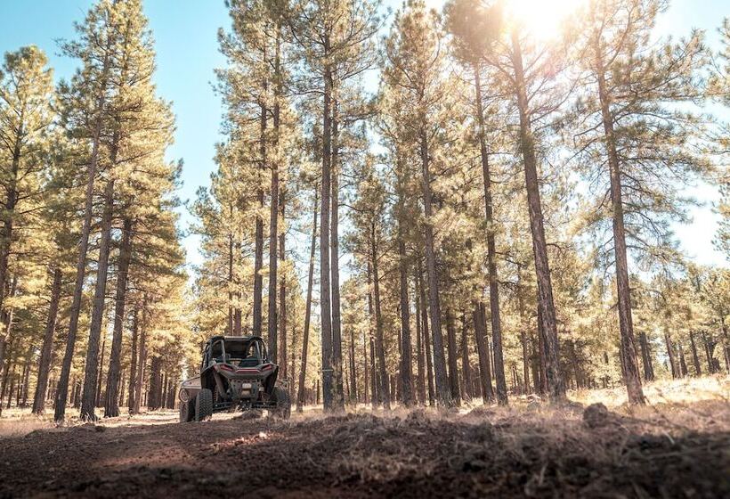 호텔 Village Camp Flagstaff