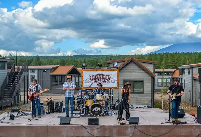 Hotelli Village Camp Flagstaff