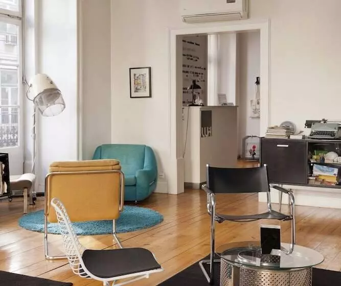Lisbon Lounge Hostel