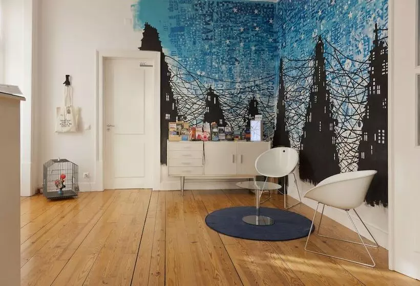 Lisbon Lounge Hostel