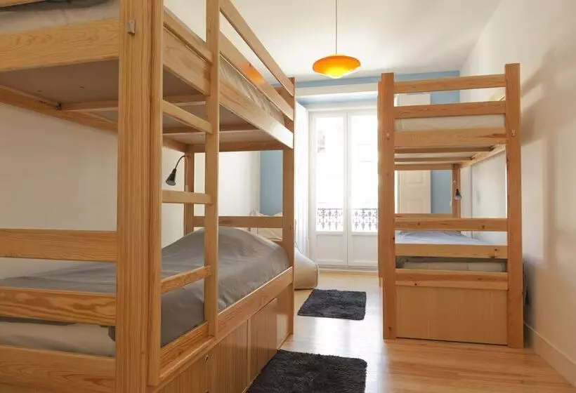Lisbon Lounge Hostel