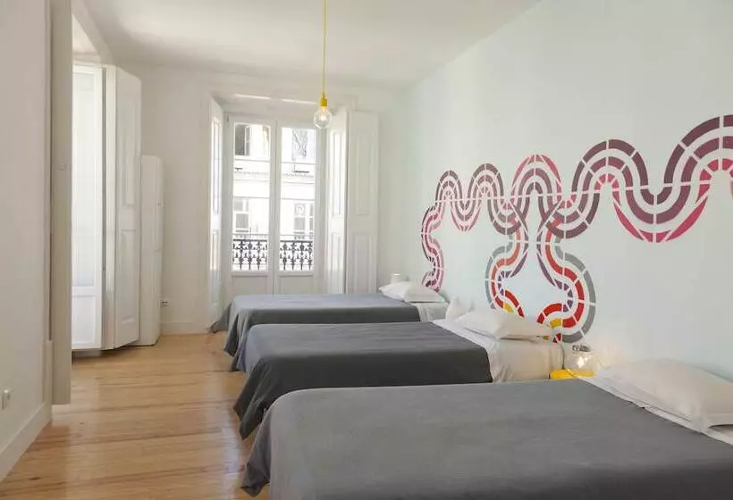 Lisbon Lounge Hostel