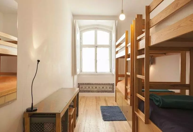Lisbon Lounge Hostel
