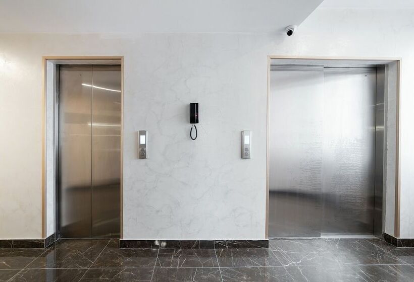 Orient Hotel Bishkek