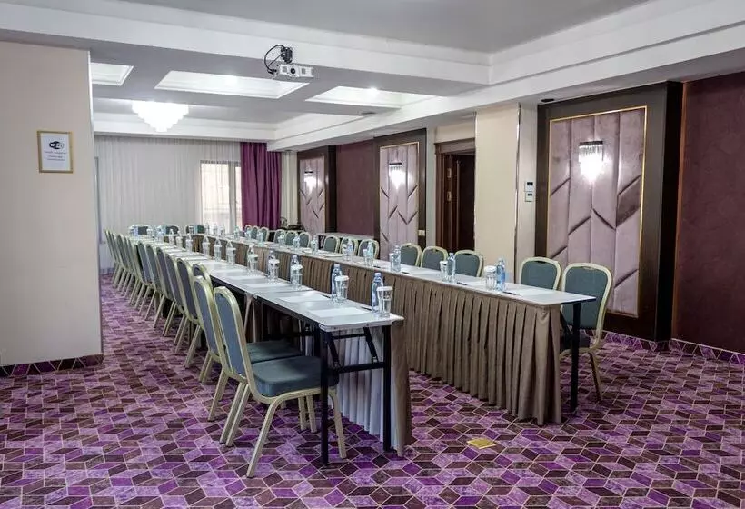 Orient Hotel Bishkek